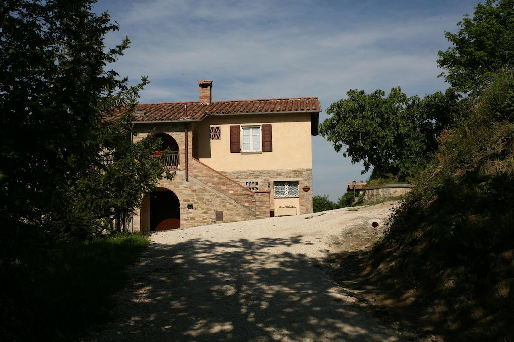 Agriturismo Caiburroni Pietralunga  Eksteriør billede