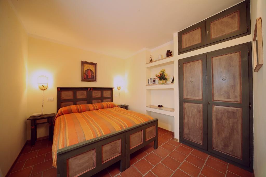 Agriturismo Caiburroni Pietralunga  Værelse billede